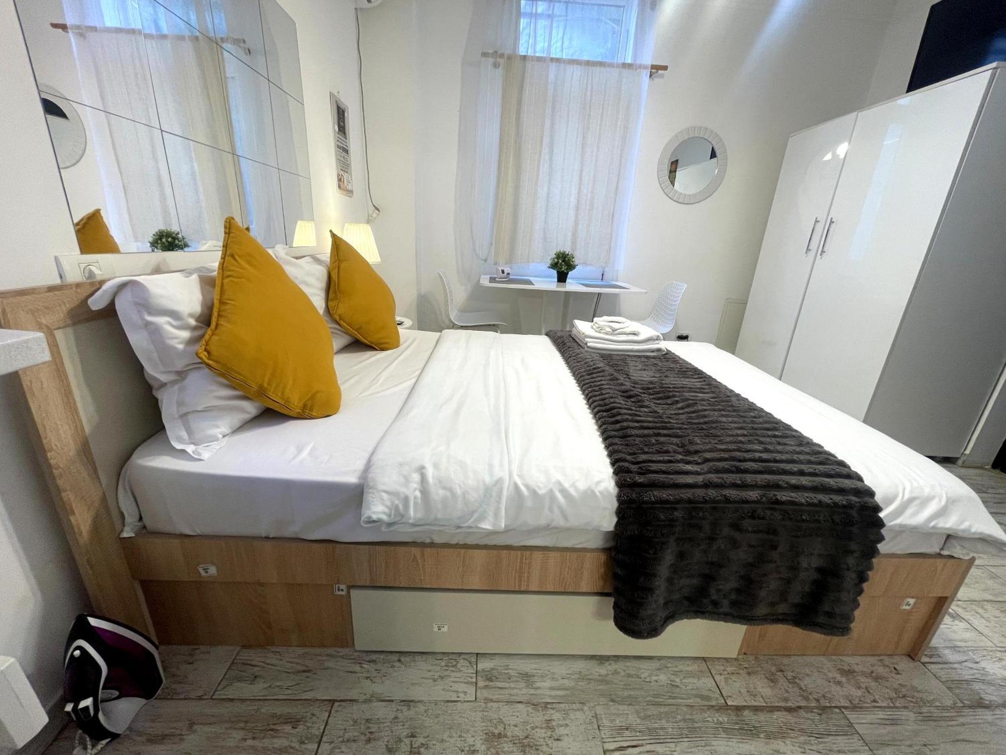 Prime 4 Apartman Bukarest Kültér fotó